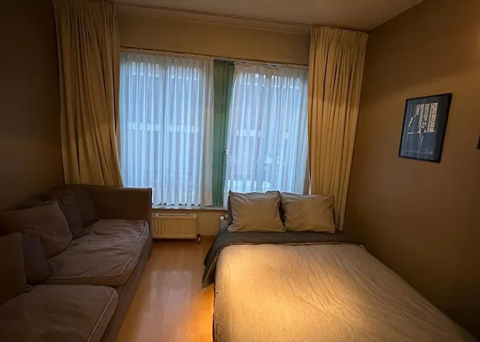 Charmant Appartement 1 Chambre 4 Personnes Proche Gare Du Midi